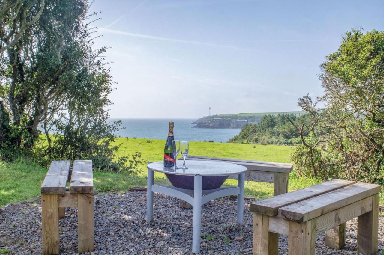 Haven View - 1 Bedroom Shepherds Hut - St Ishmaels Saint Ishmaels  Luaran gambar
