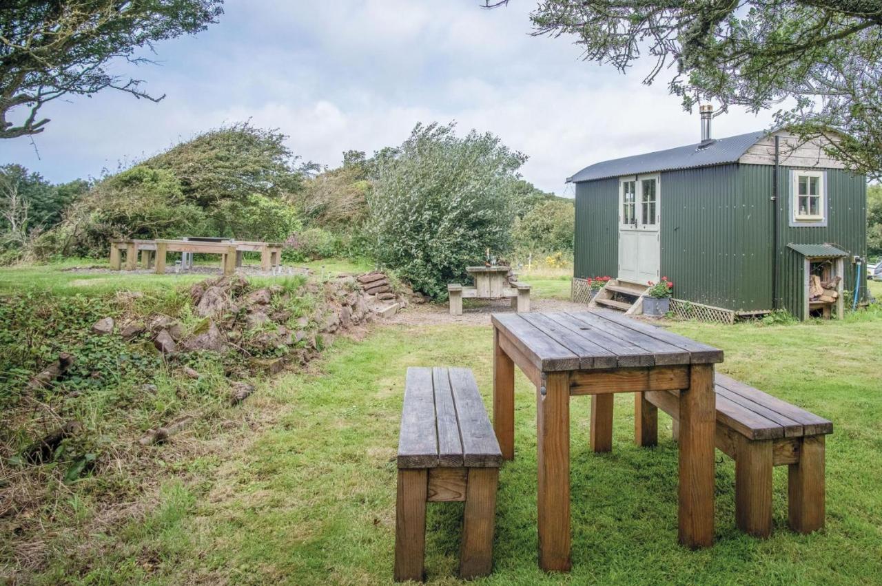 Haven View - 1 Bedroom Shepherds Hut - St Ishmaels Saint Ishmaels  Luaran gambar